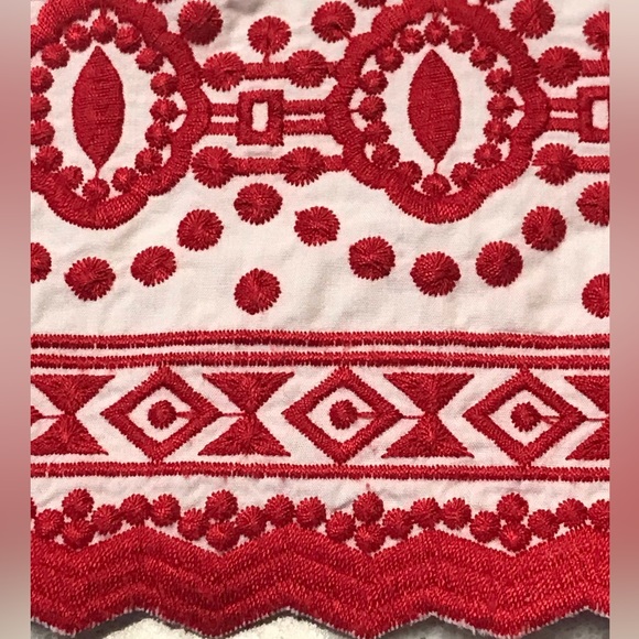 Talbots sleeveless Embroidered Top Medium - Picture 3 of 6